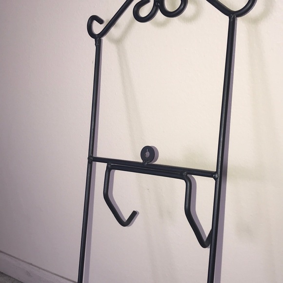 Metal Key Rack - Picture 5 of 5